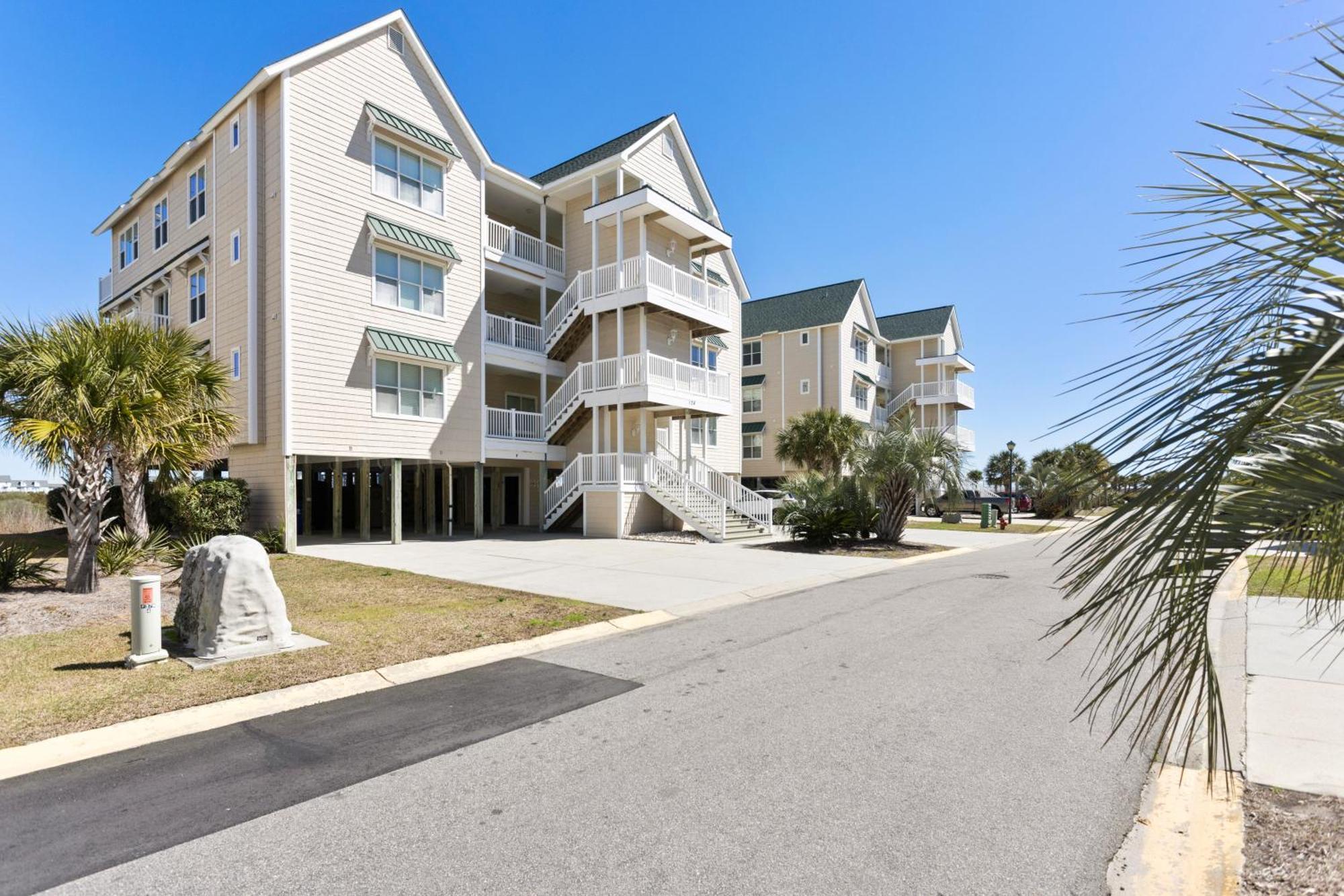 Oceanview 4Br/4Ba Condo, Steps To Beach/Pool Ocean Isle Beach Exteriér fotografie