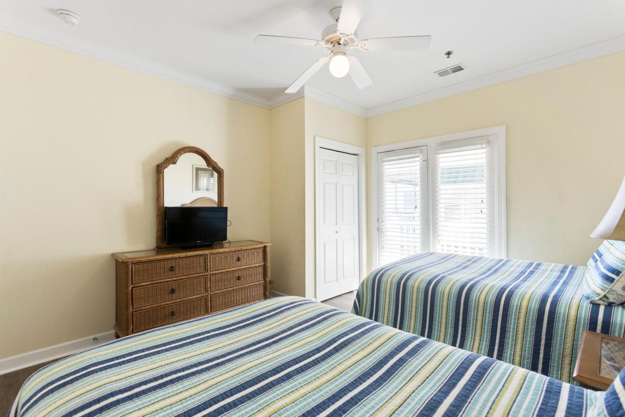 Oceanview 4Br/4Ba Condo, Steps To Beach/Pool Ocean Isle Beach Exteriér fotografie